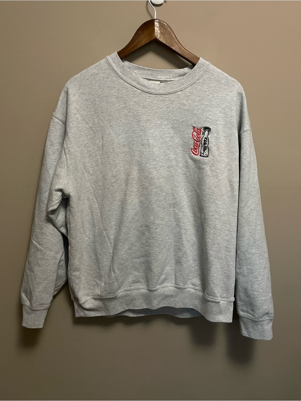 Uniqlo Coca Cola x Keith Haring Grey Crewneck Sweatshirt Men Women XL